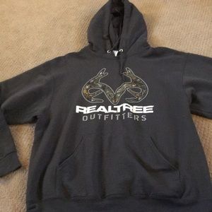 ****SOLD**** Realtree men’s hoodie size L